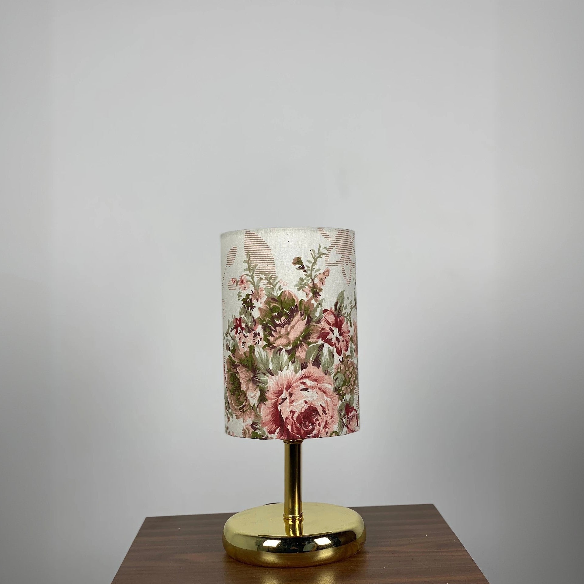 أباجورة ستيل وقماش، 12*22 سم