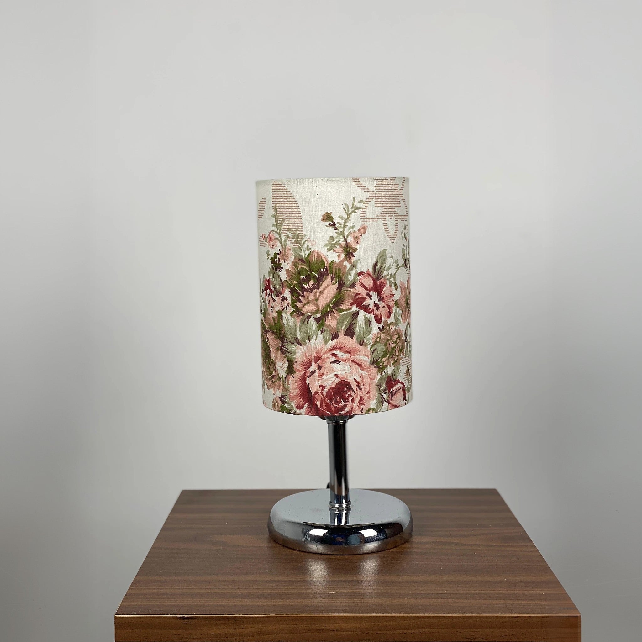 أباجورة ستيل وقماش، 12*22 سم