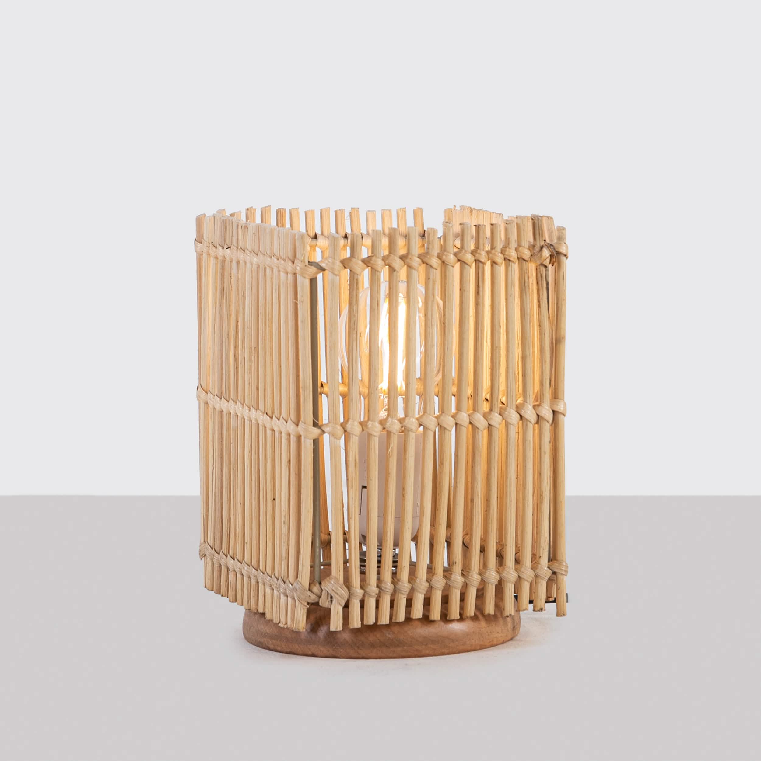 أباجورة خيزران، 15*25 سم