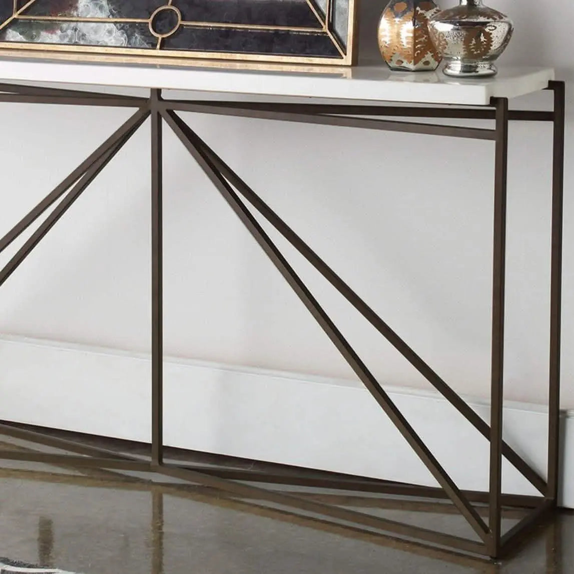 تسوق الأن من هومكس  كونسول معدن بسطح رخام 140*40*90 سم - CH105 بأفضل سعر وأفضل جودة 