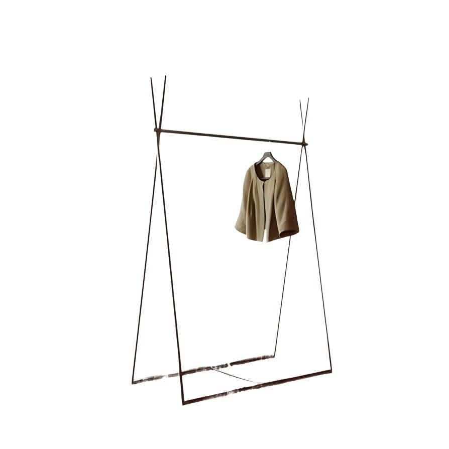 علاقه ملابس معدن أسود 150*50*180 سم - RON252 Royal Iron
