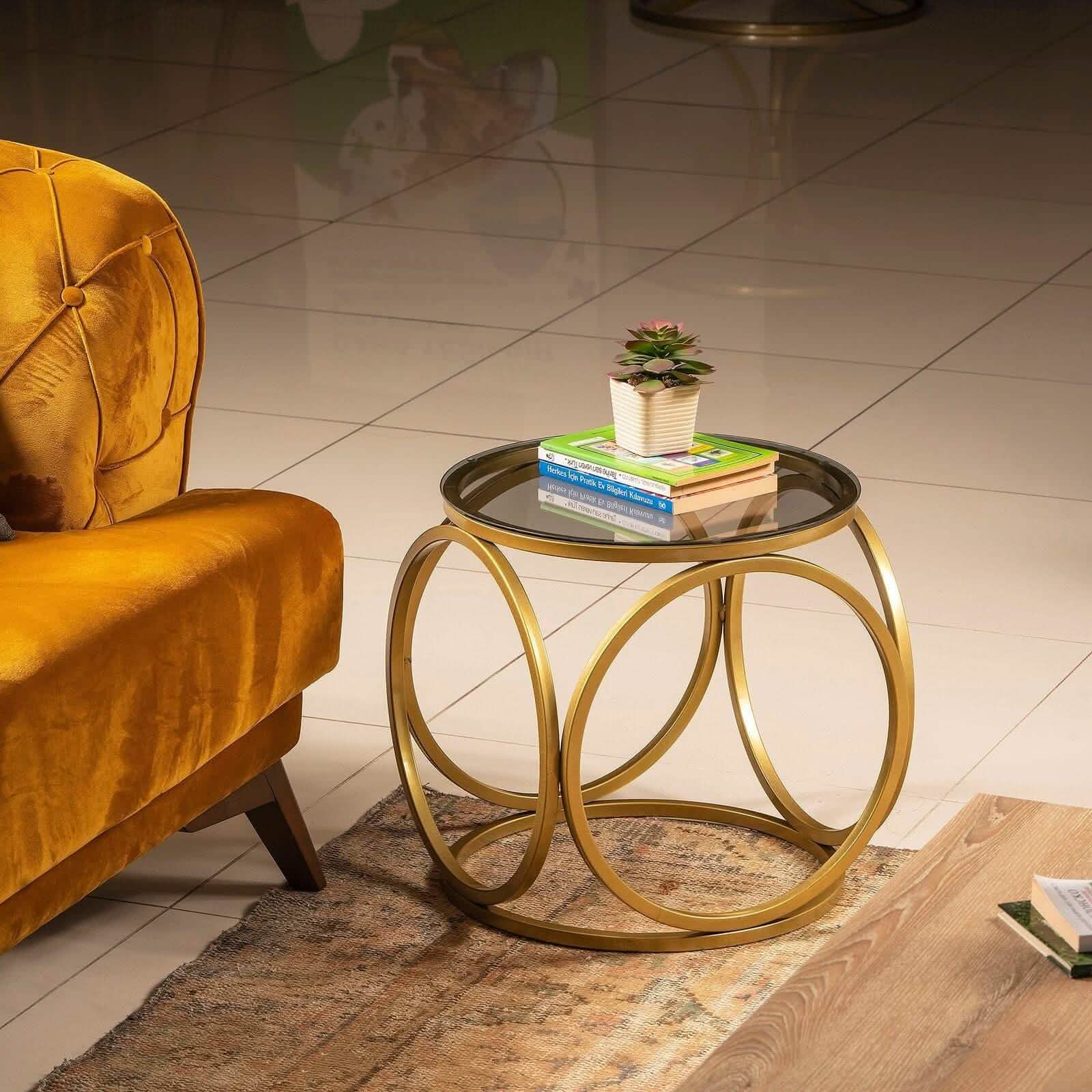 ترابيزة جانبية ستيل بسطح زجاج، 40*40*45 سم- ذهبي