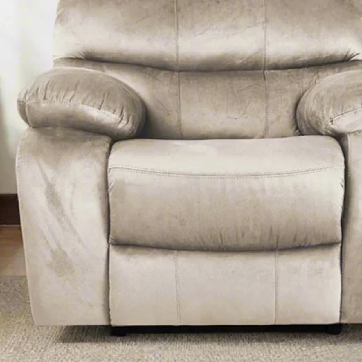 كرسي استرخاء ليزي بوي خشب زان، 100*90*105 سم - بيج