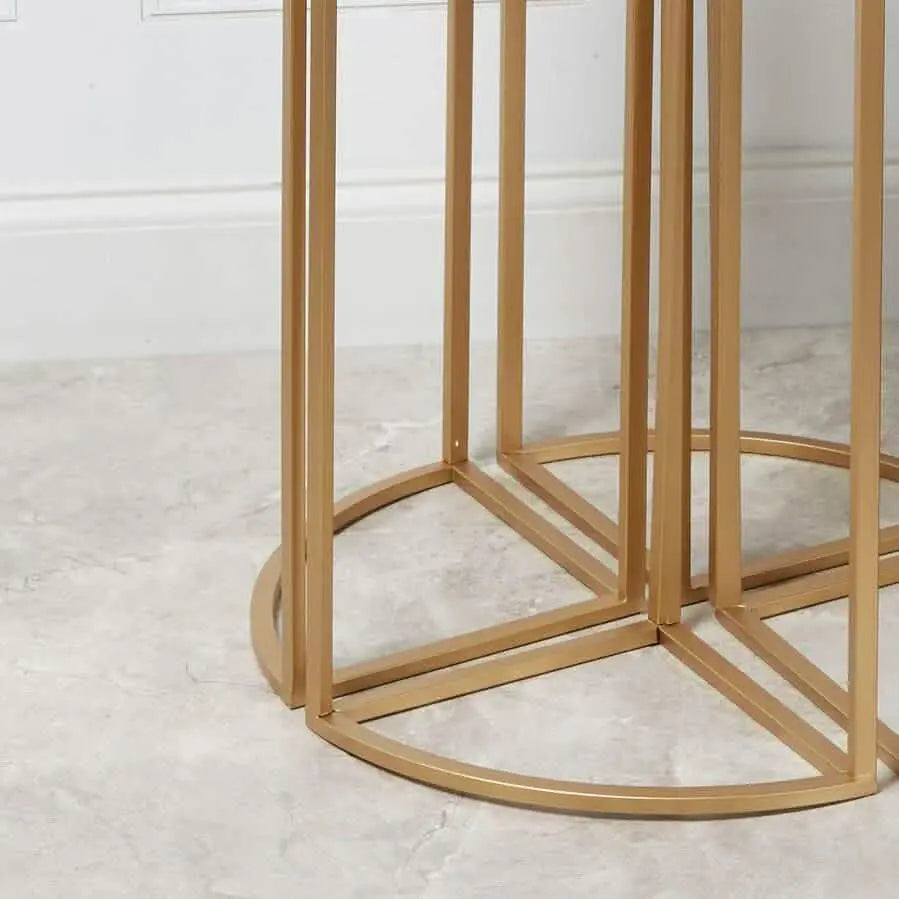 ترابيزة جانبية معدن بسطح زجاج، 50*50*55 سم