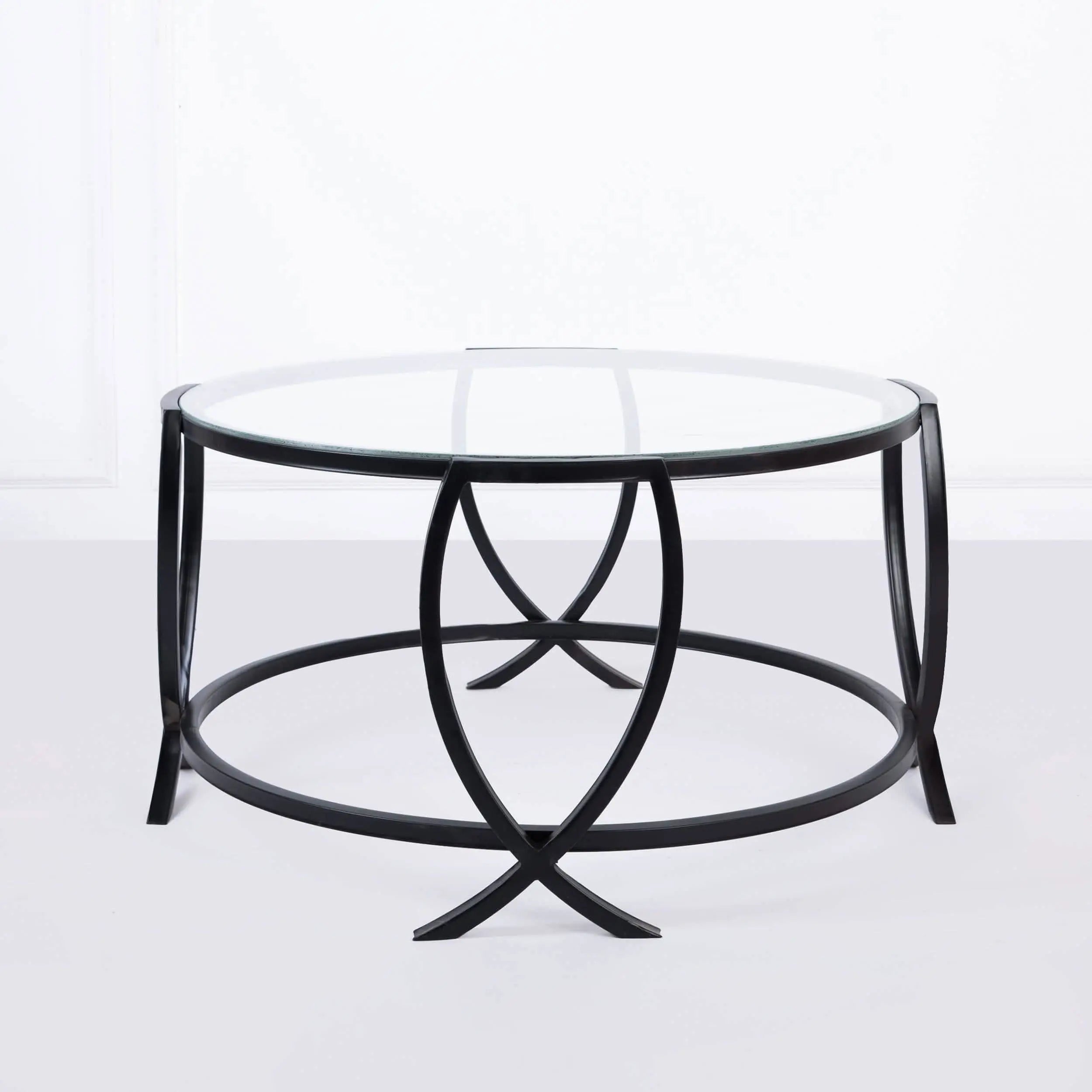 ترابيزة قهوة ستيل بسطح زجاج، 80*80*45 سم