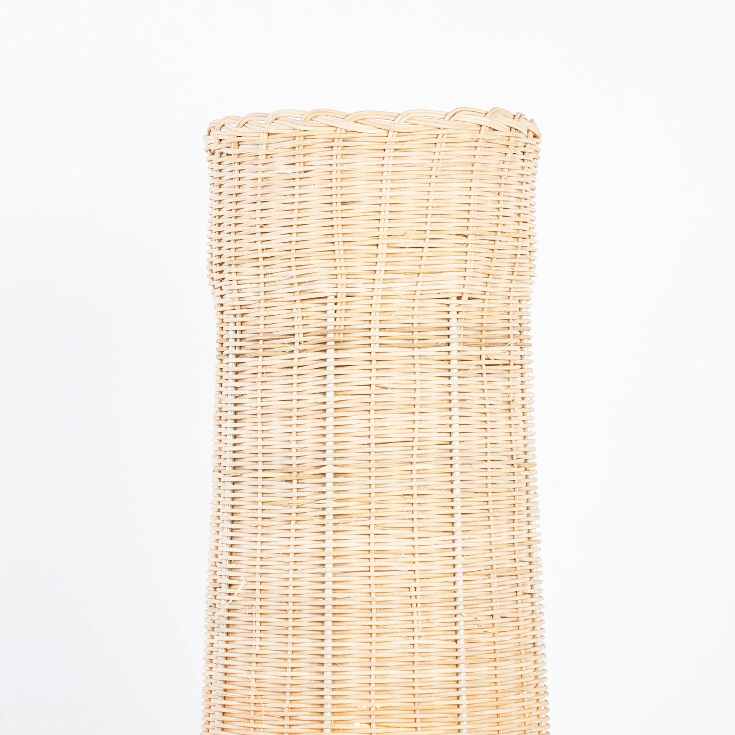 أباجورة أرضية روطان، 20*60 سم