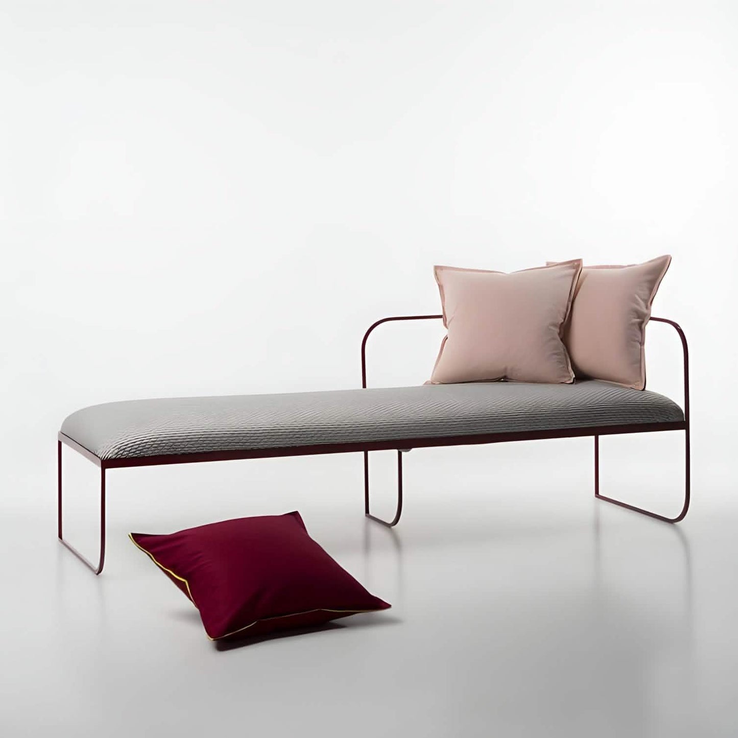 بانكيت معدن ذهبي 150*50*80 سم - RON118 Royal Iron