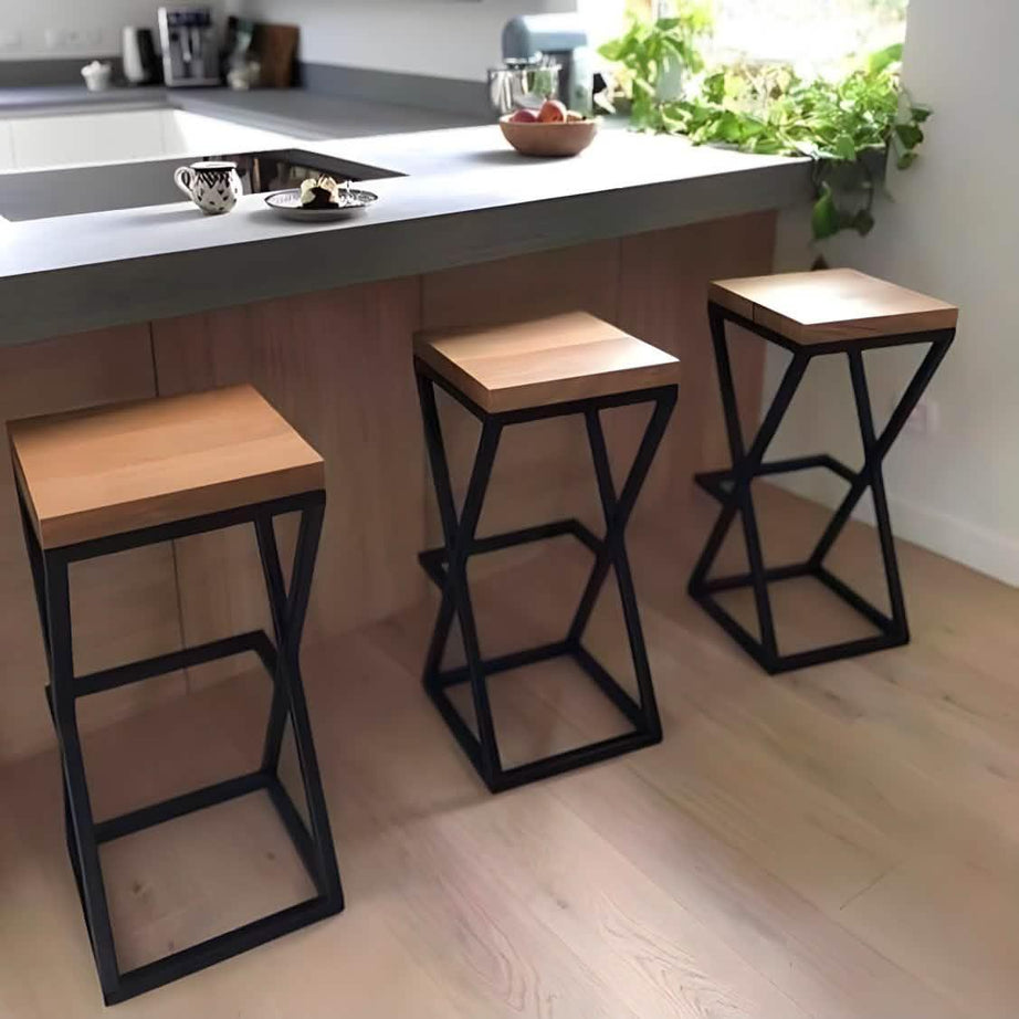 كرسي بار ستيل و ام دي اف، 35*35*70 سم