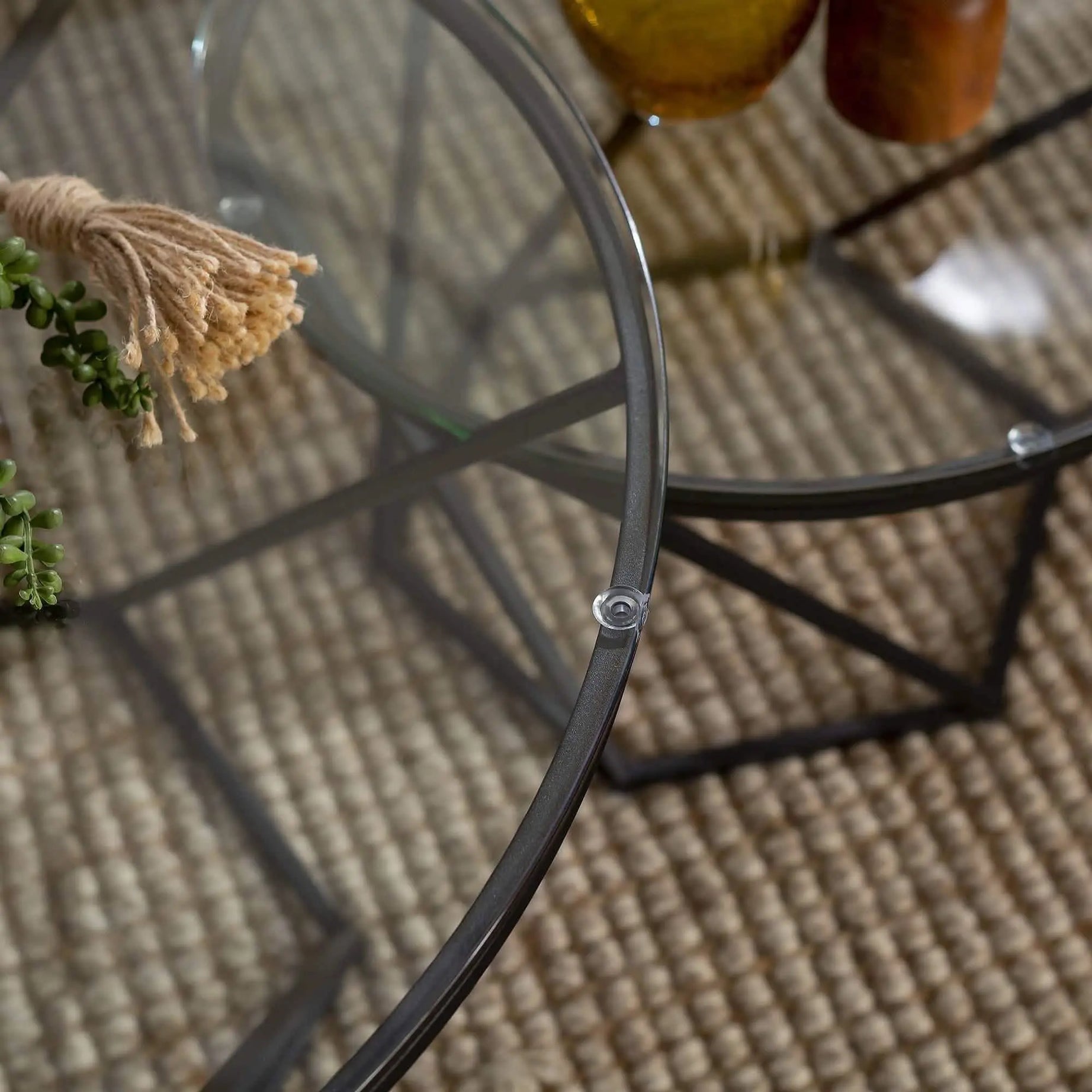 طقم ترابيزات قهوة متداخلة ستيل بسطح زجاج، قطعتين