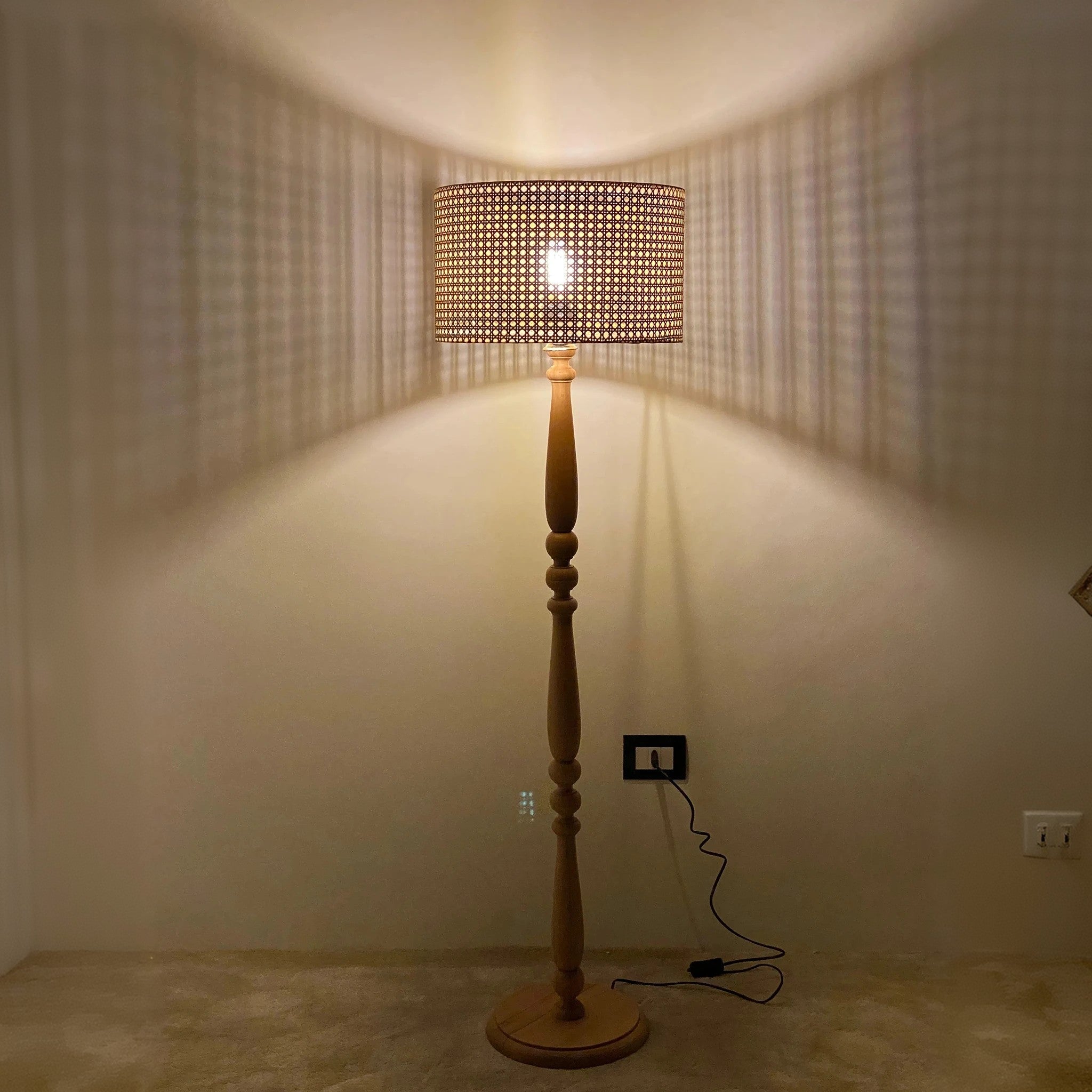 أباجورة أرضيه راتان، 40*160 سم