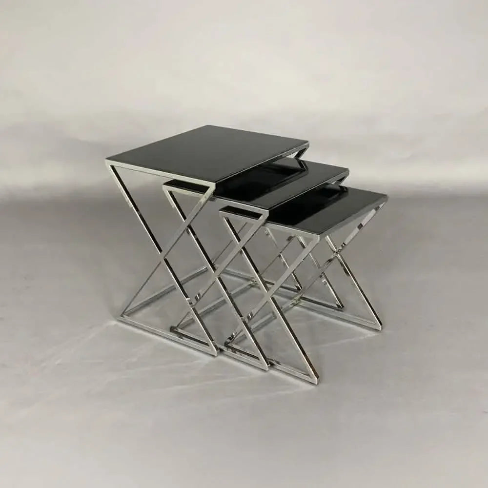 طقم ترابيزات جانبية متداخلة ستيل بسطح زجاج، 3 قطع