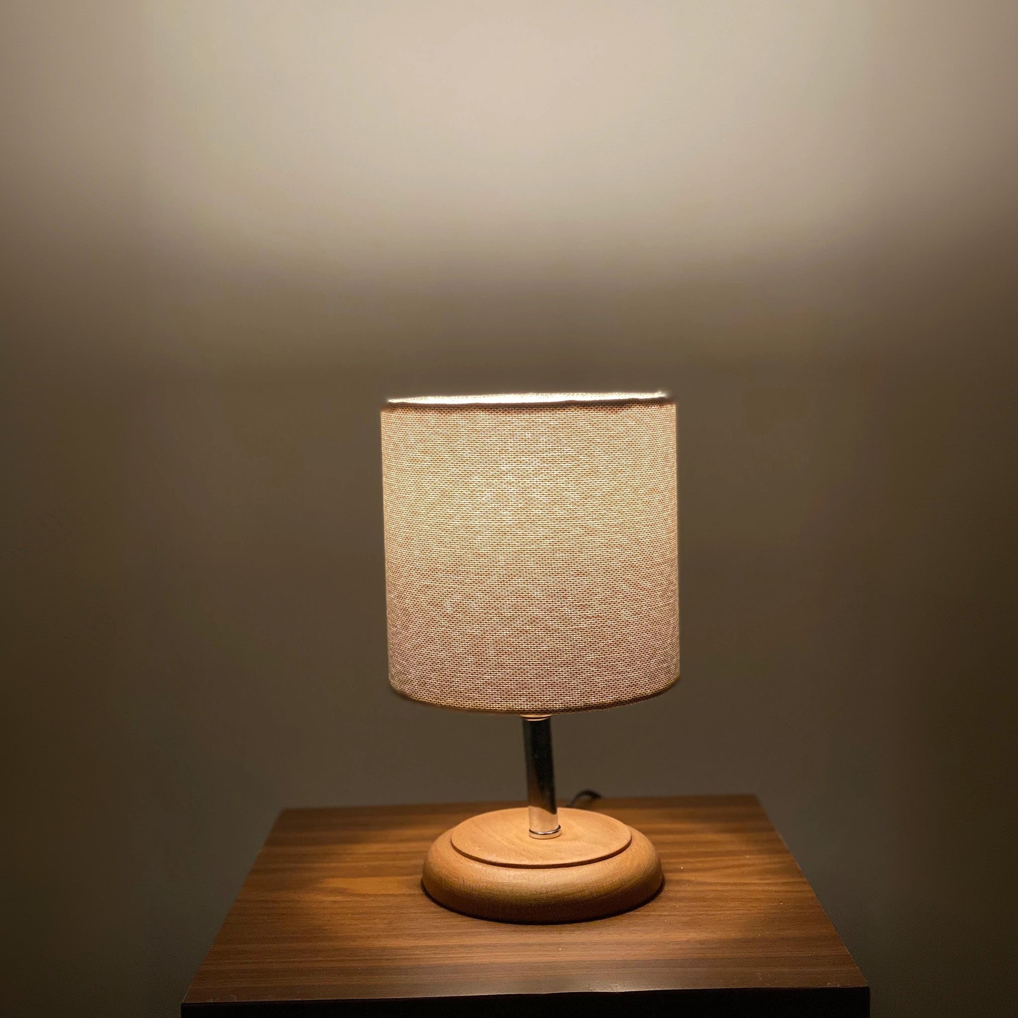 أباجورة ستيل وقماش، 15*22 سم