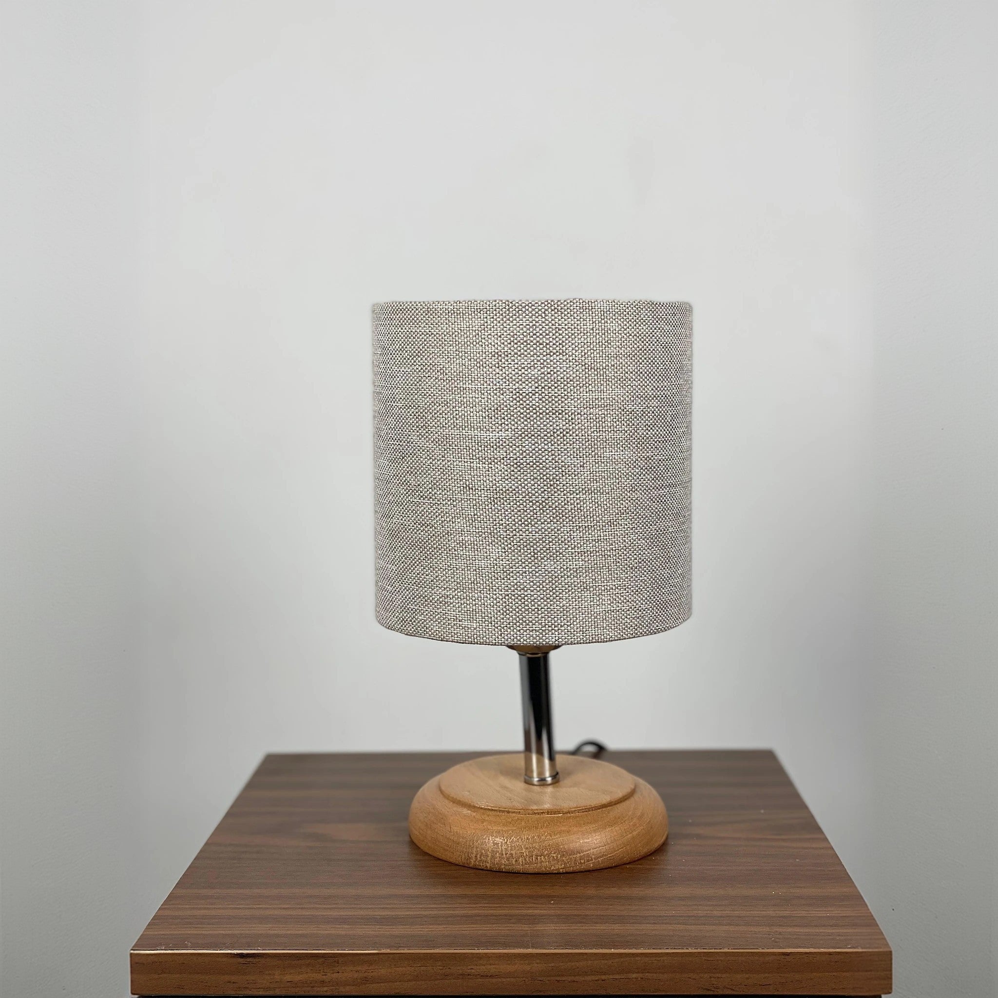 أباجورة ستيل وقماش، 15*22 سم