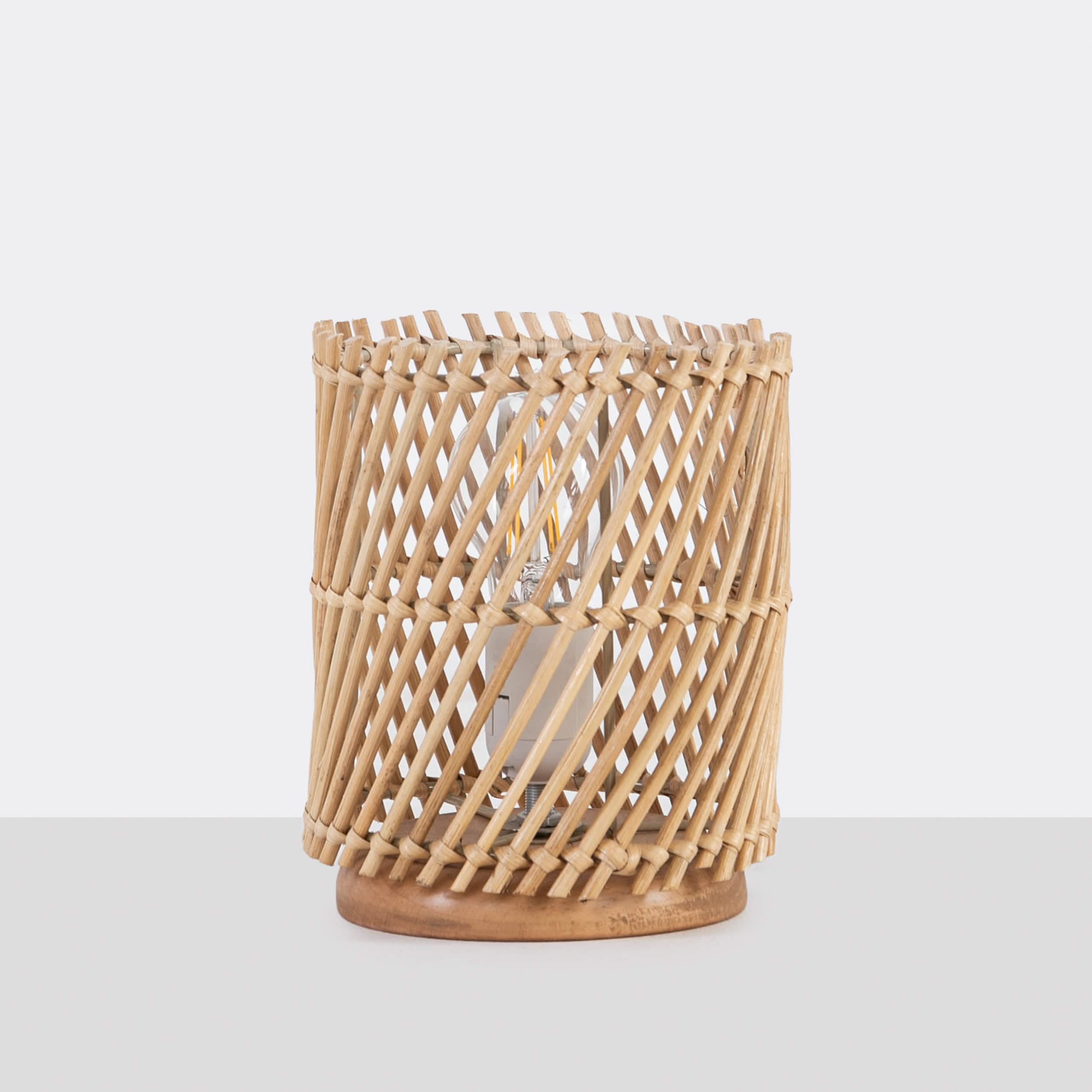 أباجورة خيزران، 15*25 سم