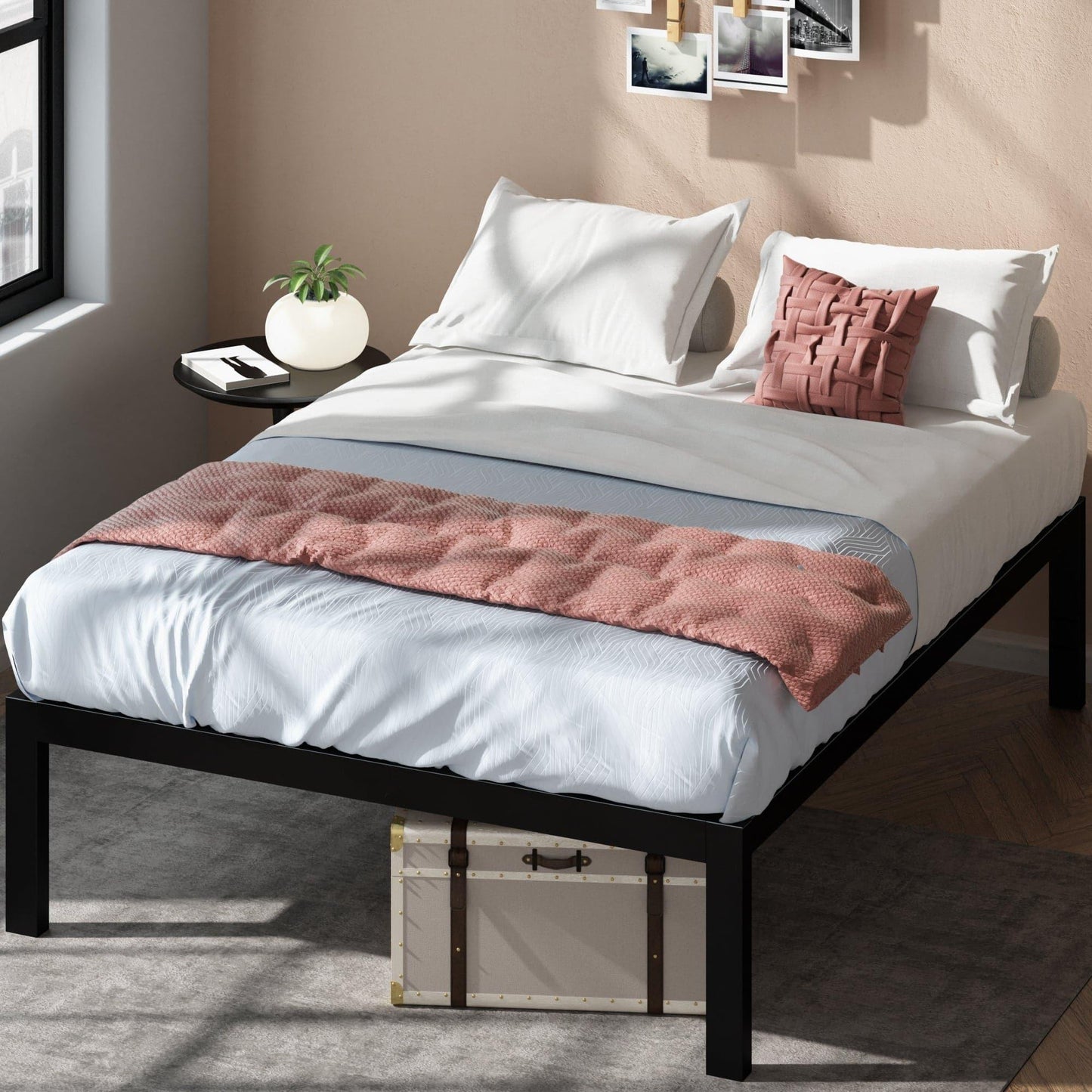 سرير معدن بتصميم مميز - STA102 - Homix